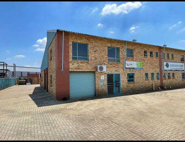 INDUSTRIAL PROPERTY TO RENT IN HENNOPSPARK